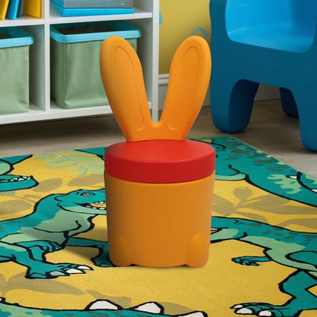 Decorating a play school