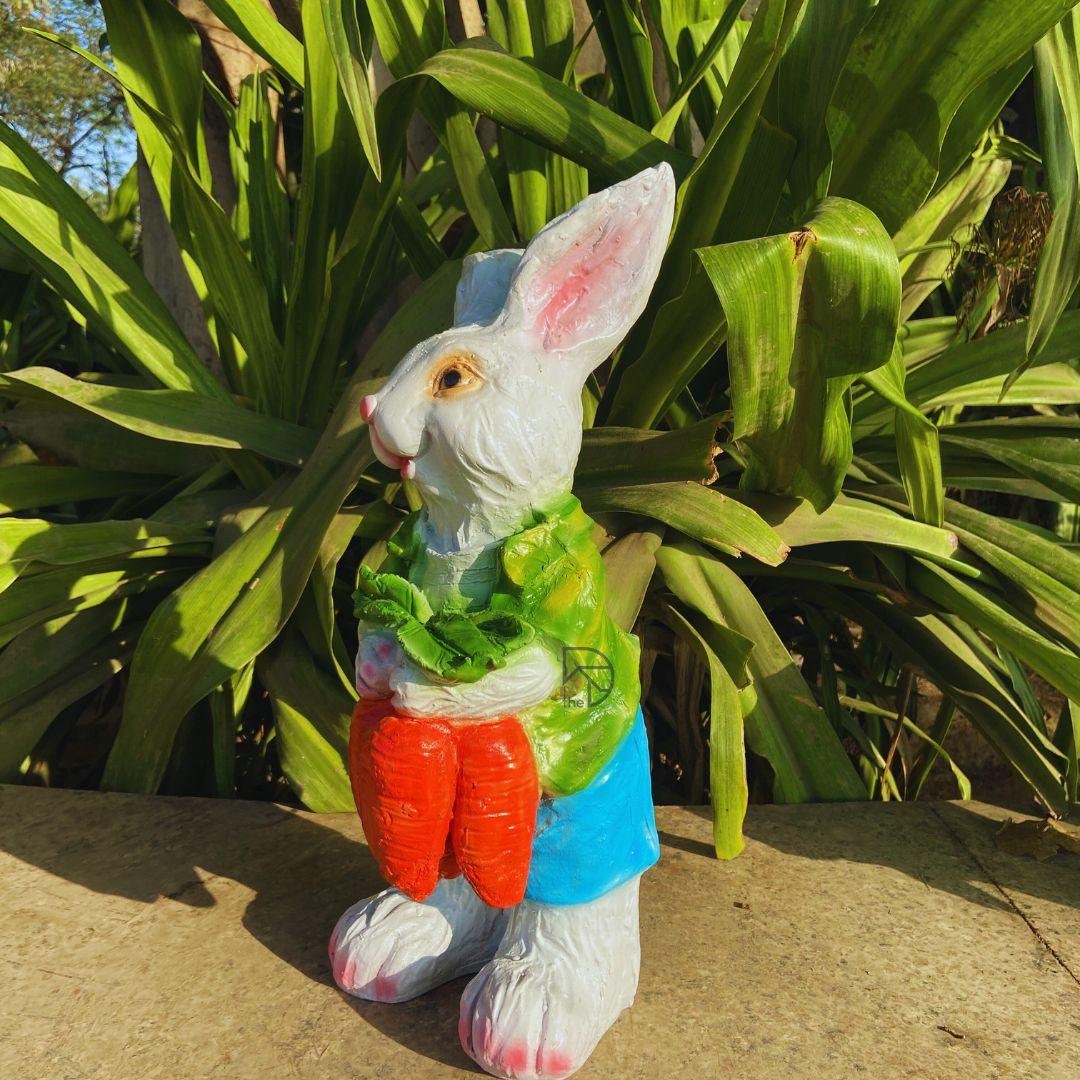Bunny With Carrot Home Decor Statue - The Decorshed