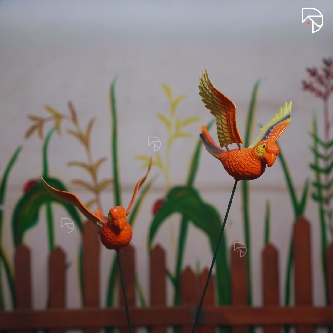 Flying Parrot Garden Stake