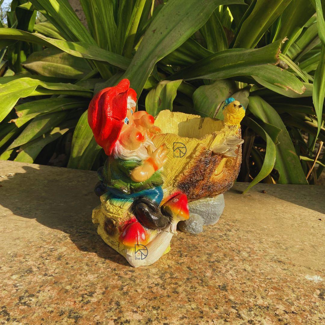 Gnome Garden Pot - The Decorshed