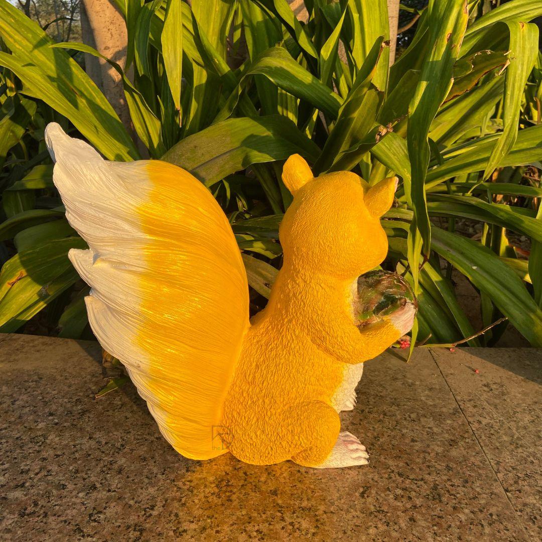 Big Squirrel Statues For Graden - The Decorshed
