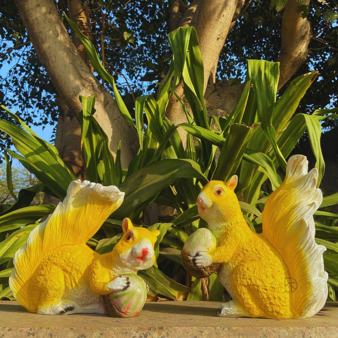 Small Squirrel Set for Garden Decor - The Decorshed