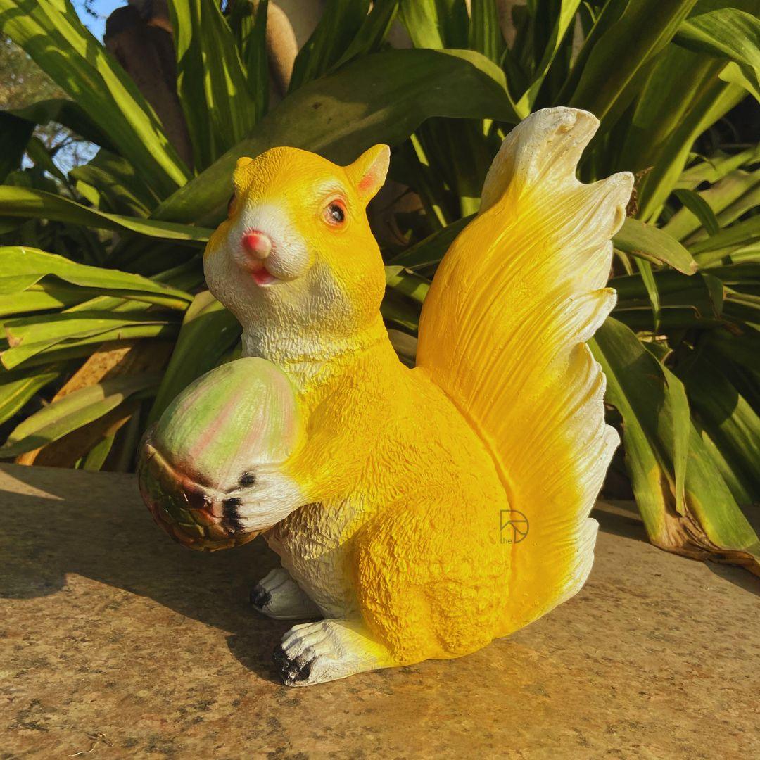 Small Squirrel Set for Garden Decor - The Decorshed