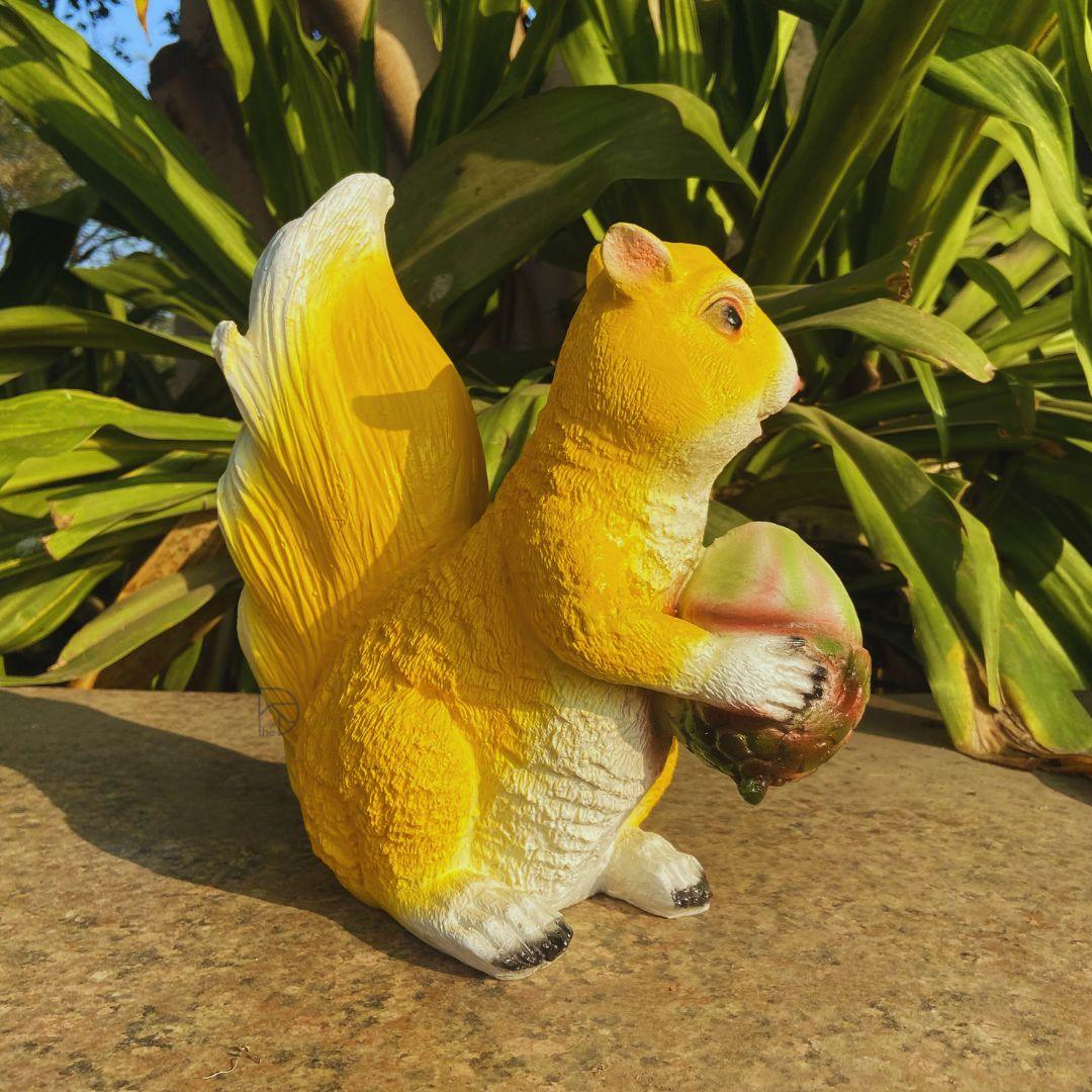 Small Squirrel Set for Garden Decor - The Decorshed
