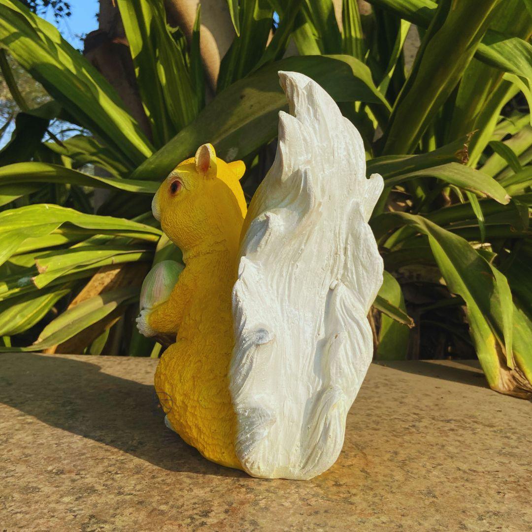 Small Squirrel Set for Garden Decor - The Decorshed