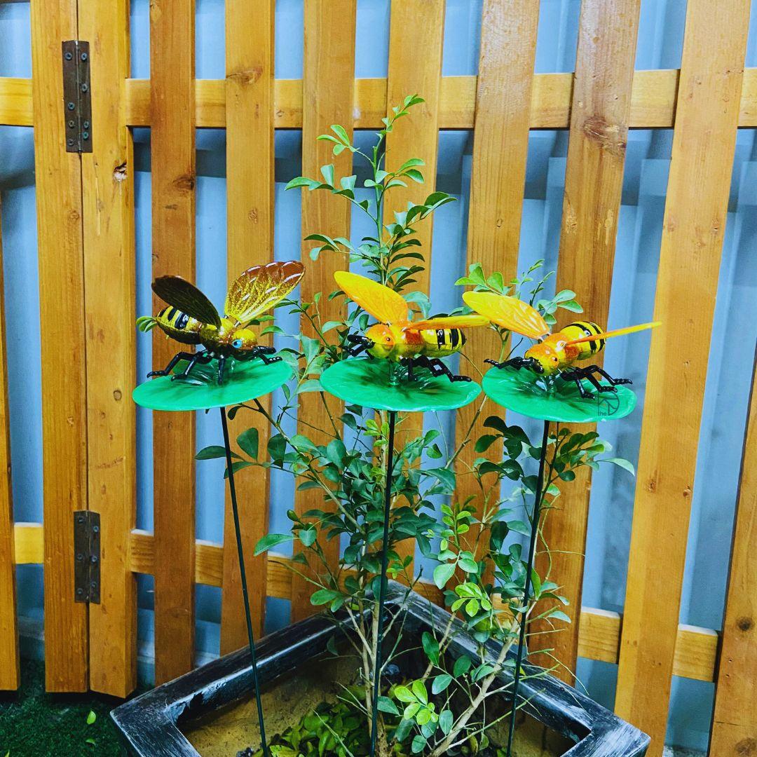Honey Bee Garden Stakes - The Decorshed