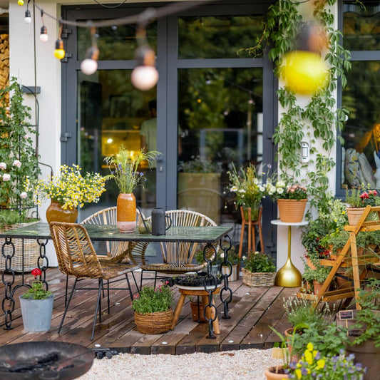 Creating a Serene Garden Oasis: Essential Decor Tips