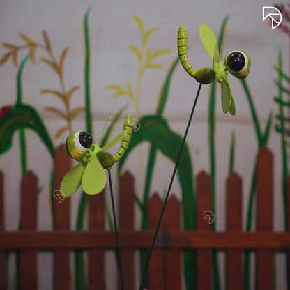 Bee Bloom Garden Spinner