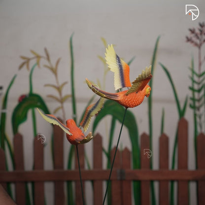 Flying Parrot Garden Stake