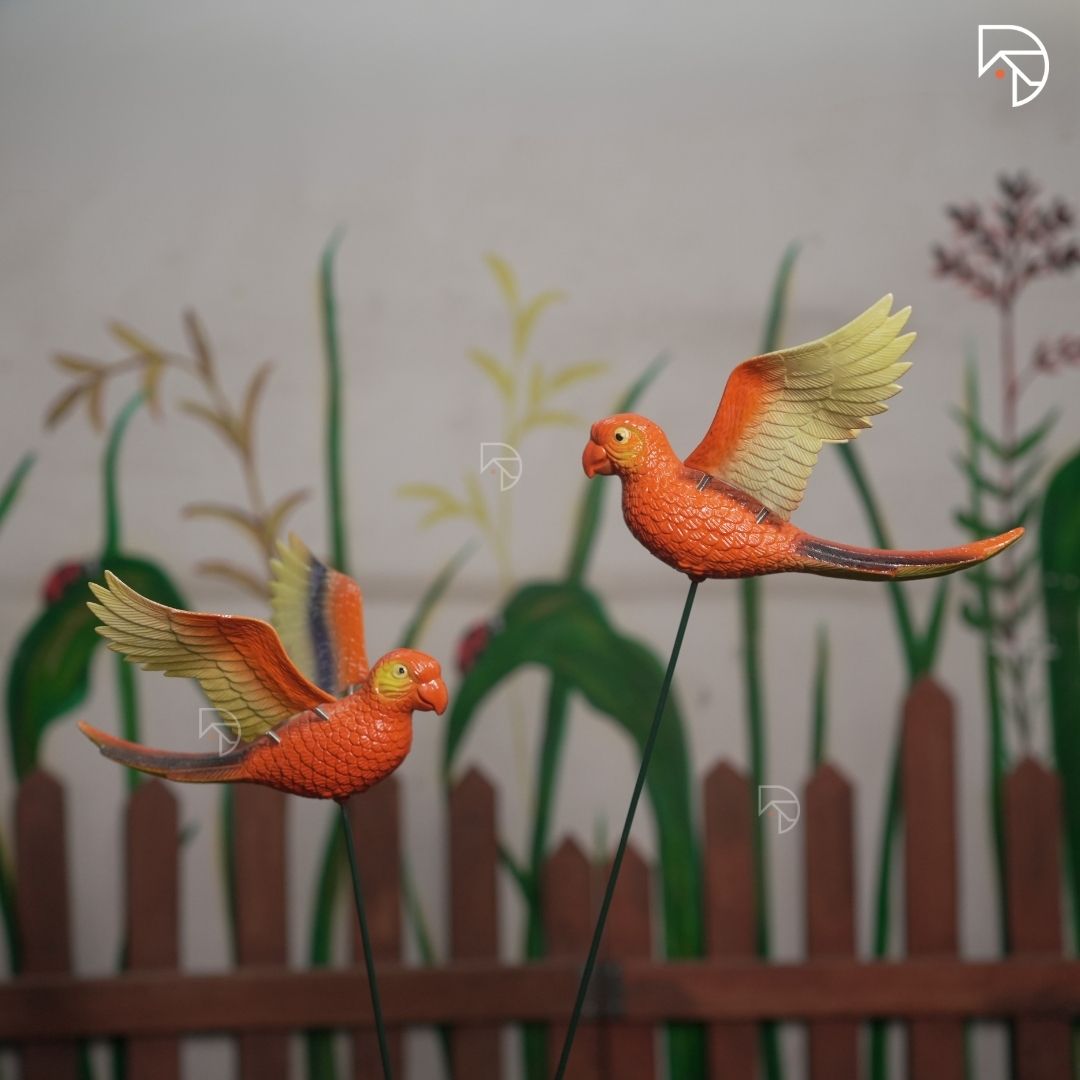 Flying Parrot Garden Stake