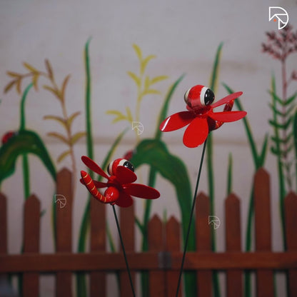 Bee Bloom Garden Spinner