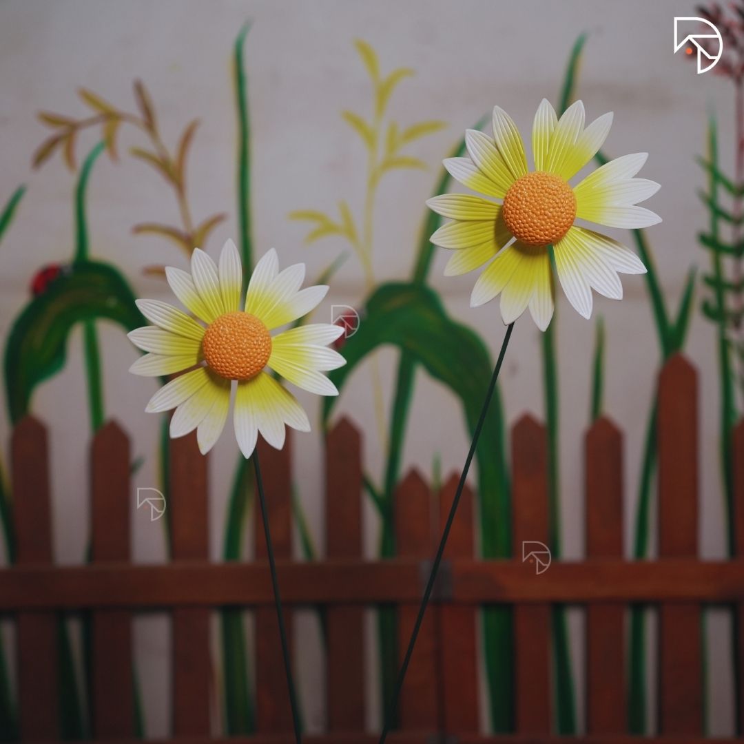 Sunny Bloom Garden Stake