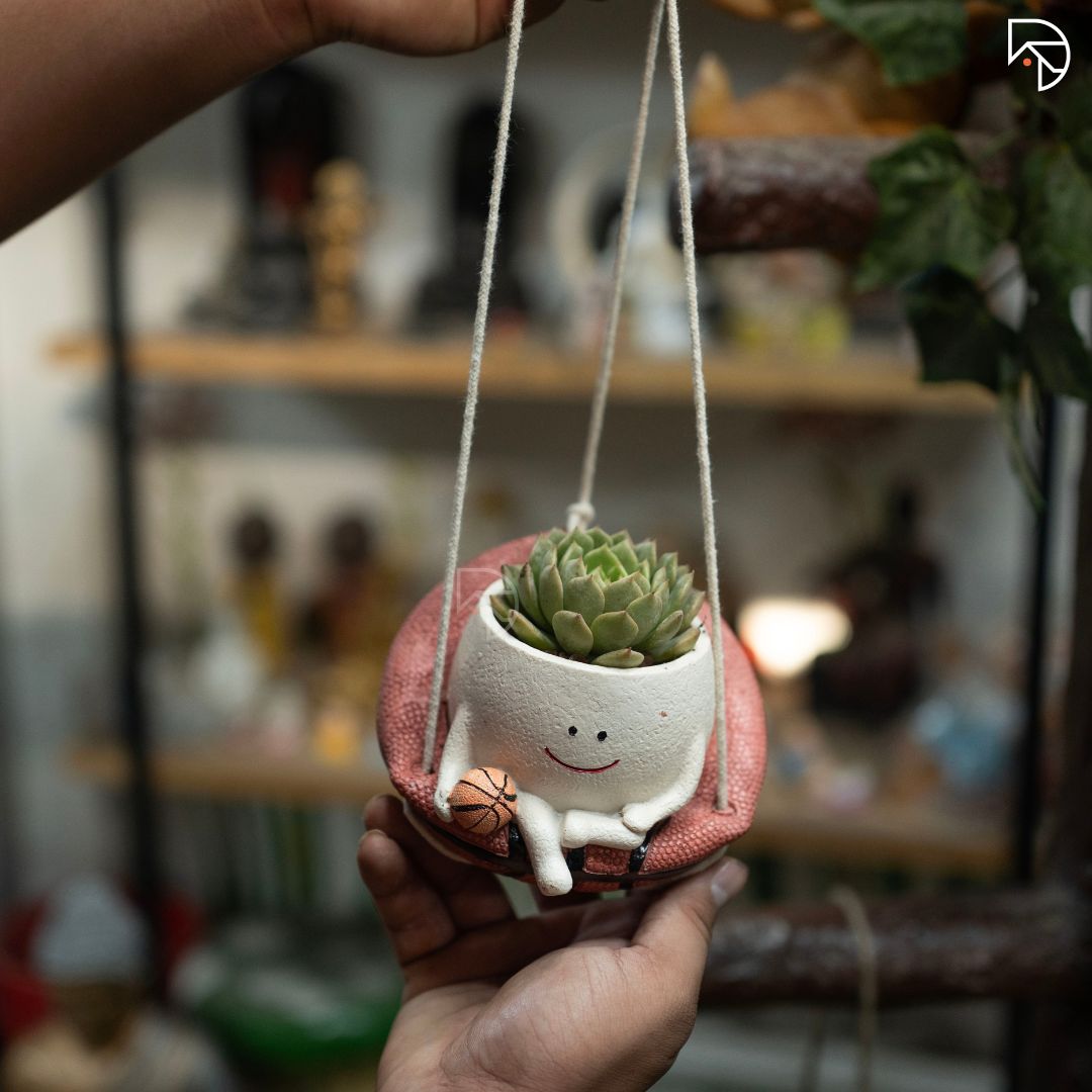 Hanging Smiley Face Planter with Basketball for Gift Balcony decor Home Decor