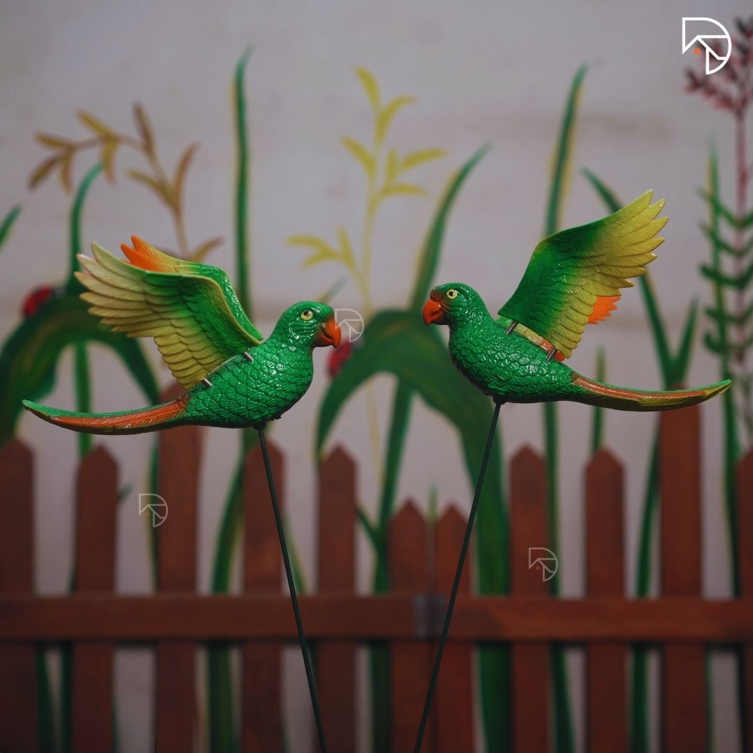 Flying Parrot Garden Stake