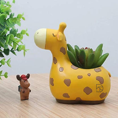 Giraffe Planter