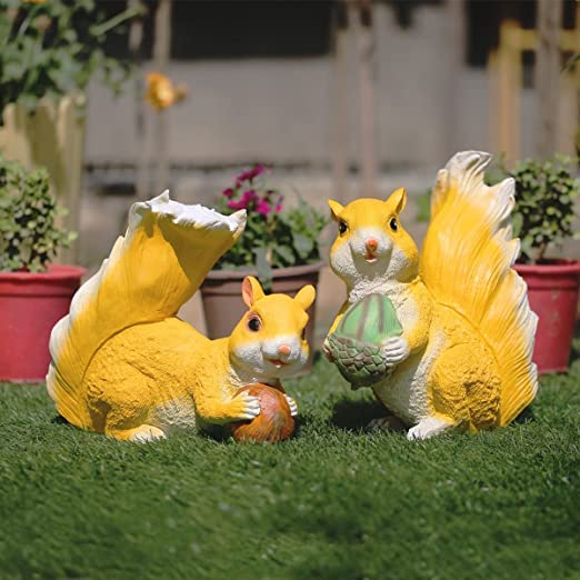 Small Squirrel Set for Garden Decor