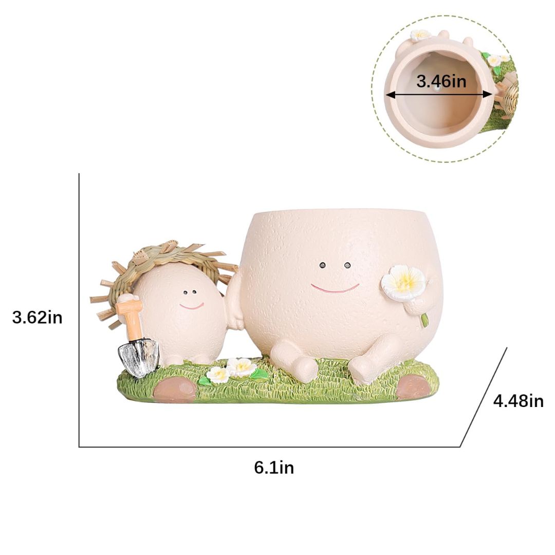 Smiley Face Planter Pot with Straw Hat