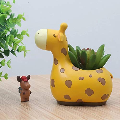 Giraffe Planter.