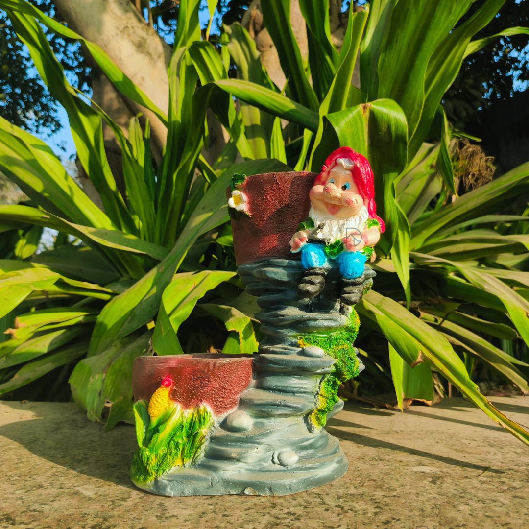 Gnome on Mountain