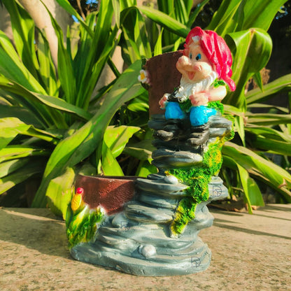 Gnome on Mountain