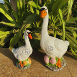 Duck with Egg - Cute Resin Duck Statue - The Decorshed