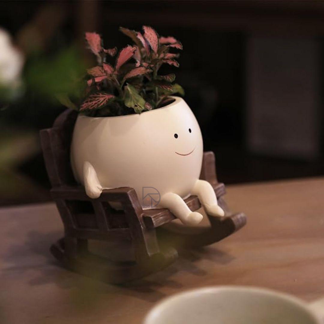 Smiley Face Planter - The Decorshed