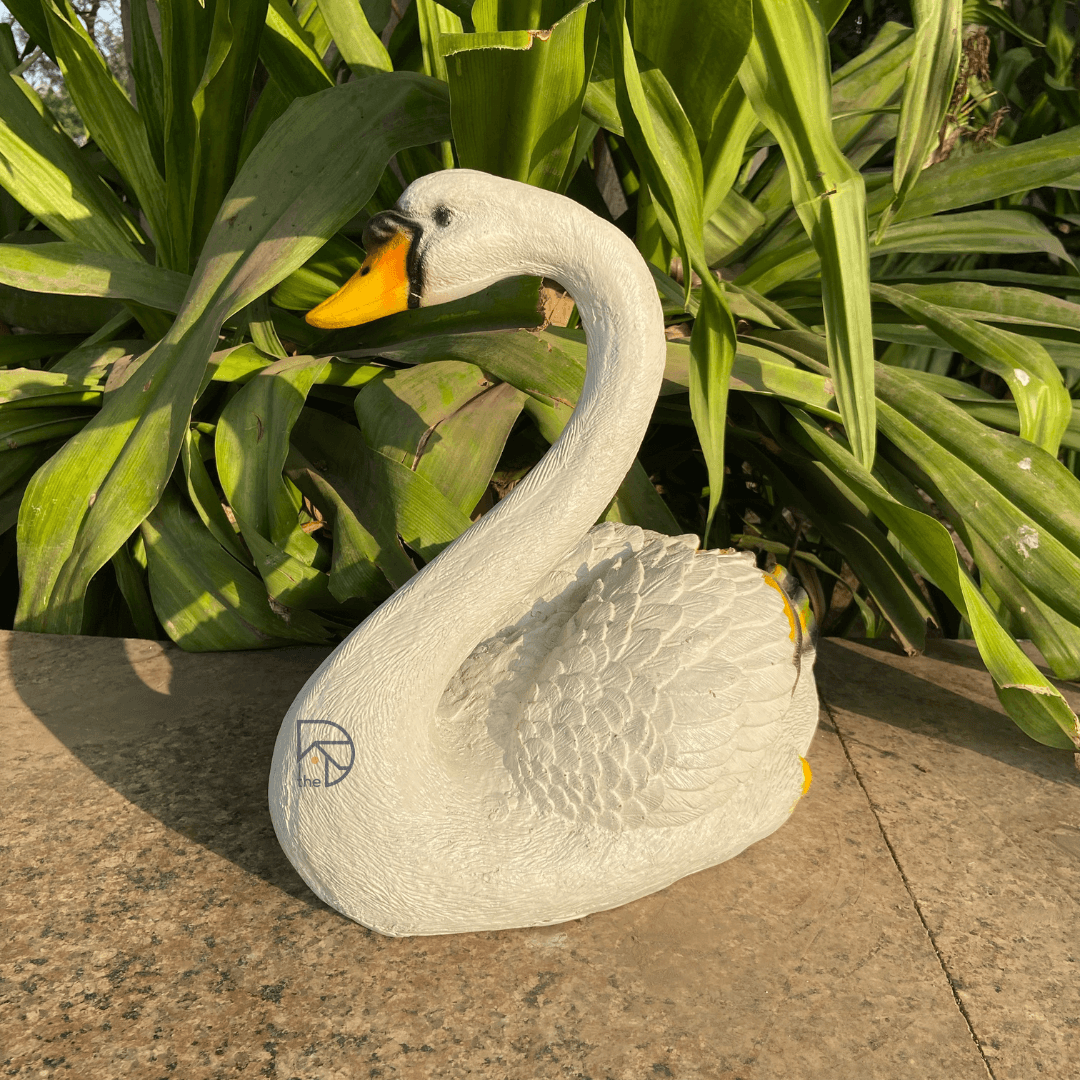 Swan Statue Sculpture Showpieces - The Decorshed