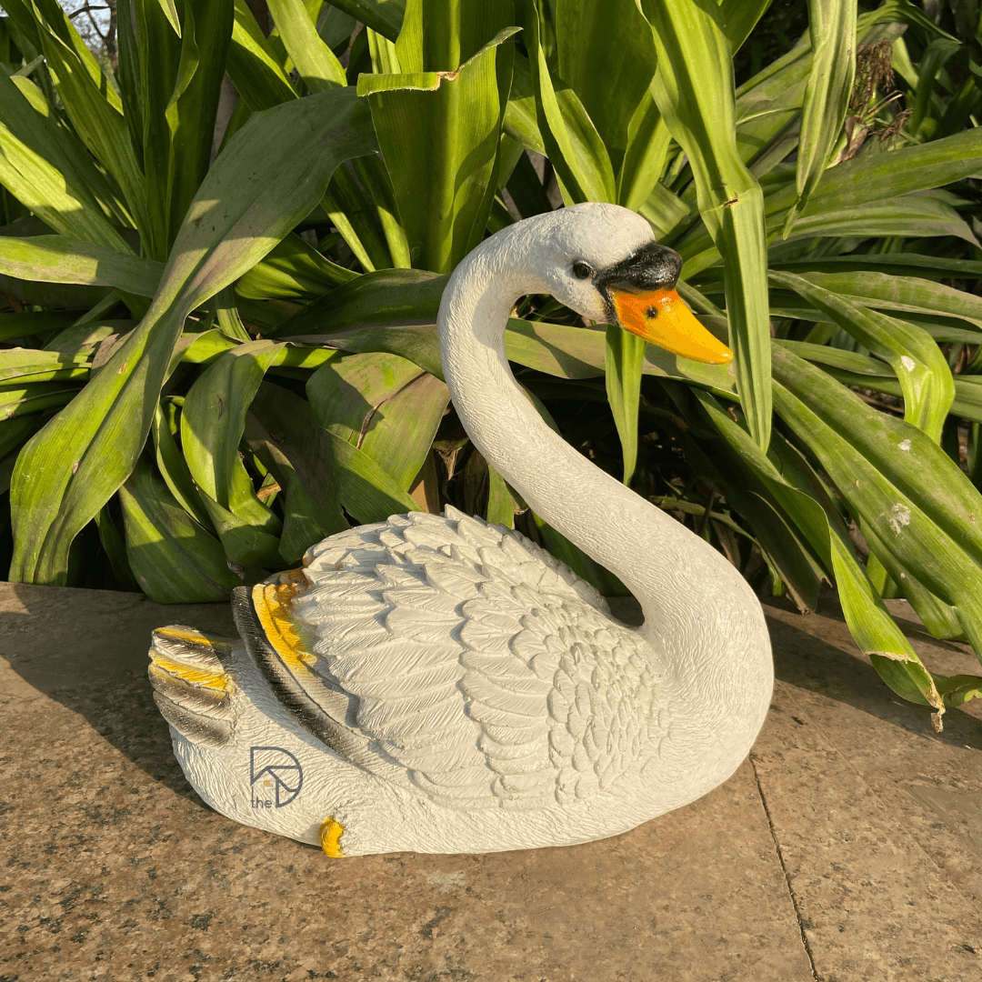Swan Statue Sculpture Showpieces - The Decorshed