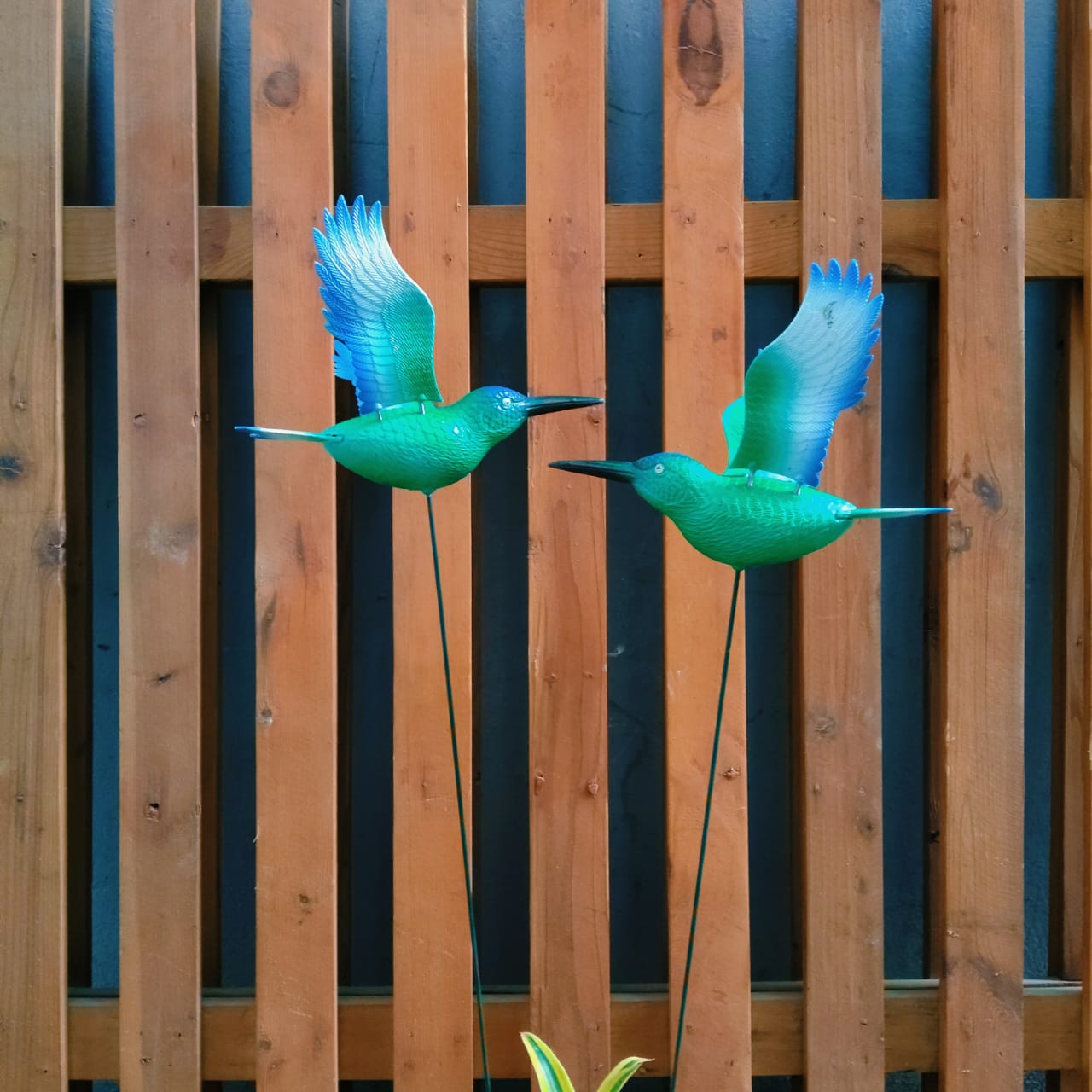 Hummingbird Garden Stakes – Set of 2 Decorative Bird Plant Picks