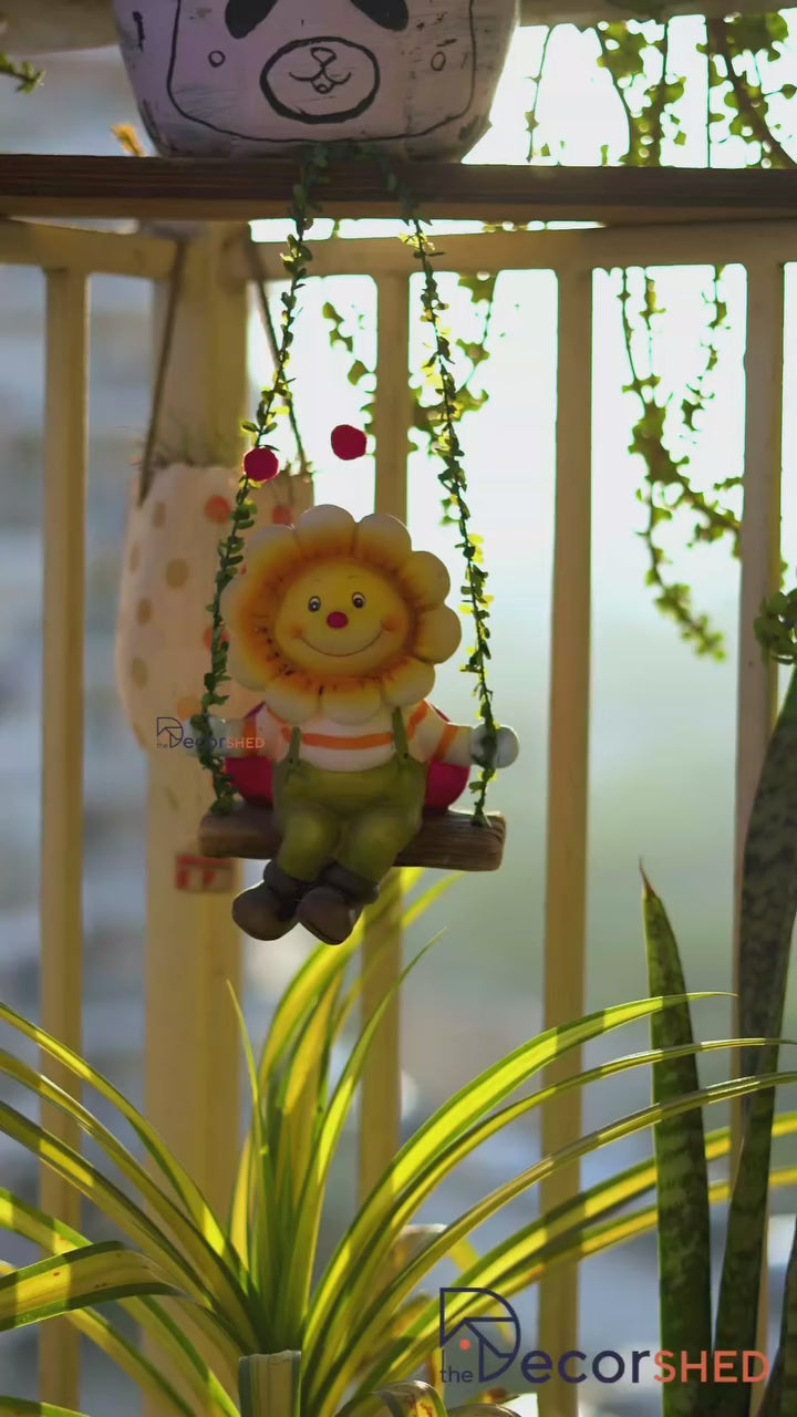 Hanging Sunflower Statue for Balcony Decoration